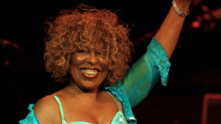 La cantante Roberta Flack muere a los 88 años
