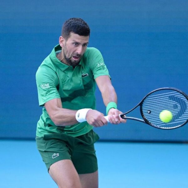Carabelli no pudo con Novak Djokovic