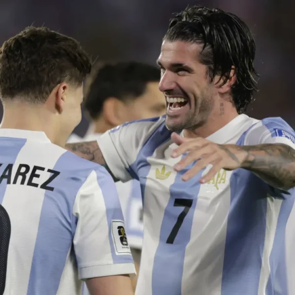Argentina le ganó a Brasil con contundente 4 a 1