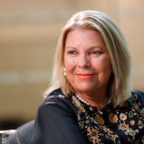 Carrió denuncia a los «devaluacionistas»