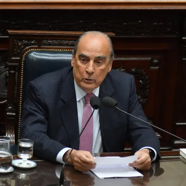 Francos, en Diputados por $Libra»