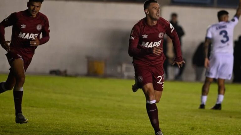 Lanús le ganó a Vélez 2 – 0