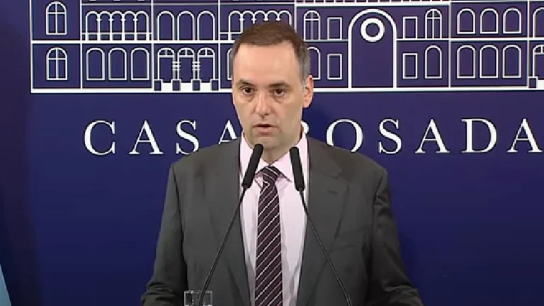 Adorni no descartó una futura candidatura como presidente