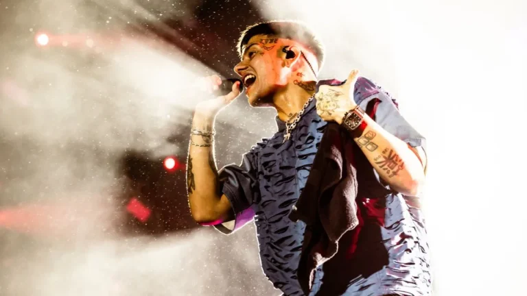 Duki arrasa en España con su tour “Ameri”