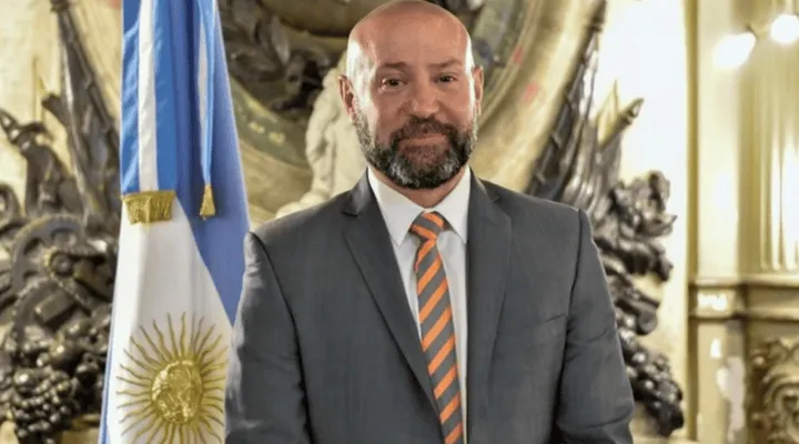 Allanaron a Spagnuolo y encuentran más de US$ 260 mil