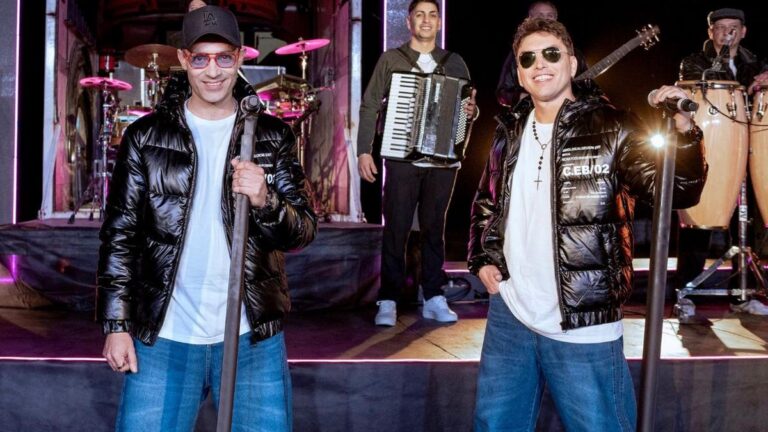 Banda XXI estrena “Serie 25”