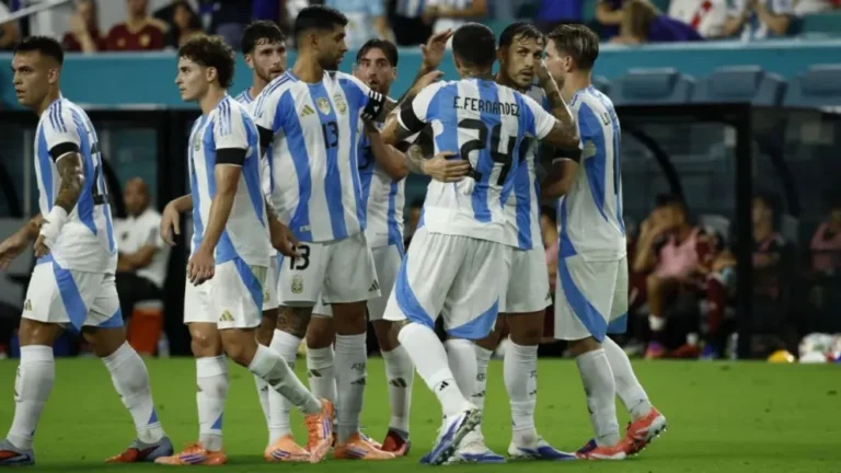 Argentina enfrenta a Puerto Rico