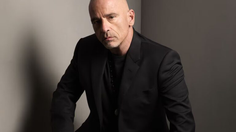 Eros Ramazzotti regresa con nueva música