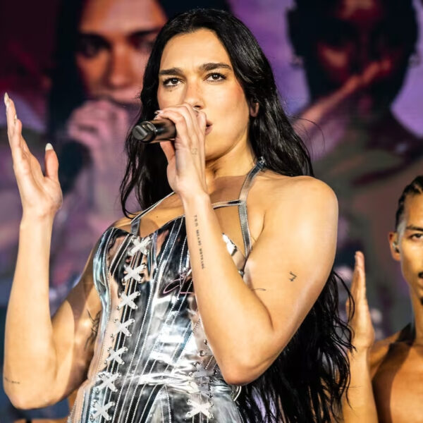 Dua Lipa hizo vibrar a su público